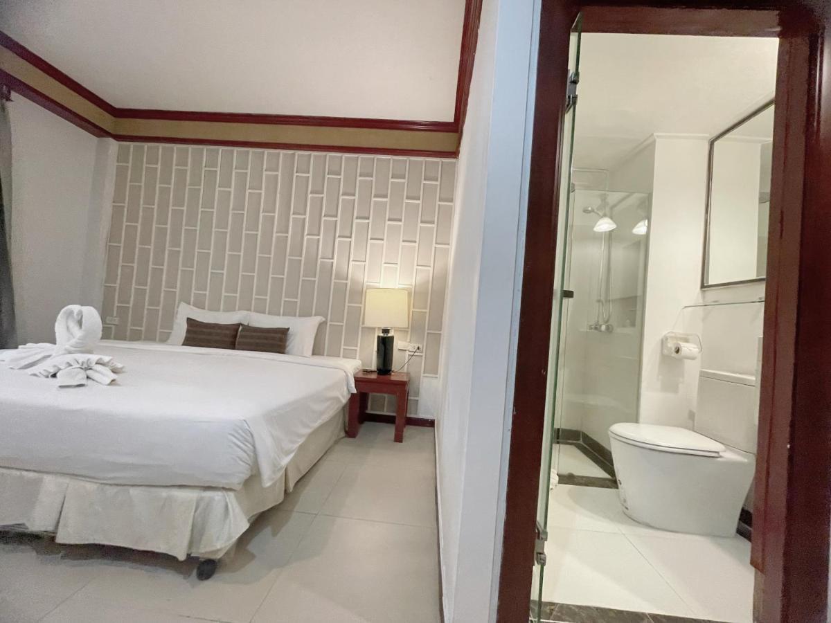 The Top Patong Resort. Exterior foto